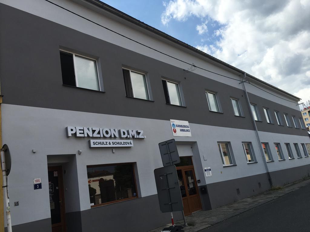 Penzion DMZ Ostrava Esterno foto