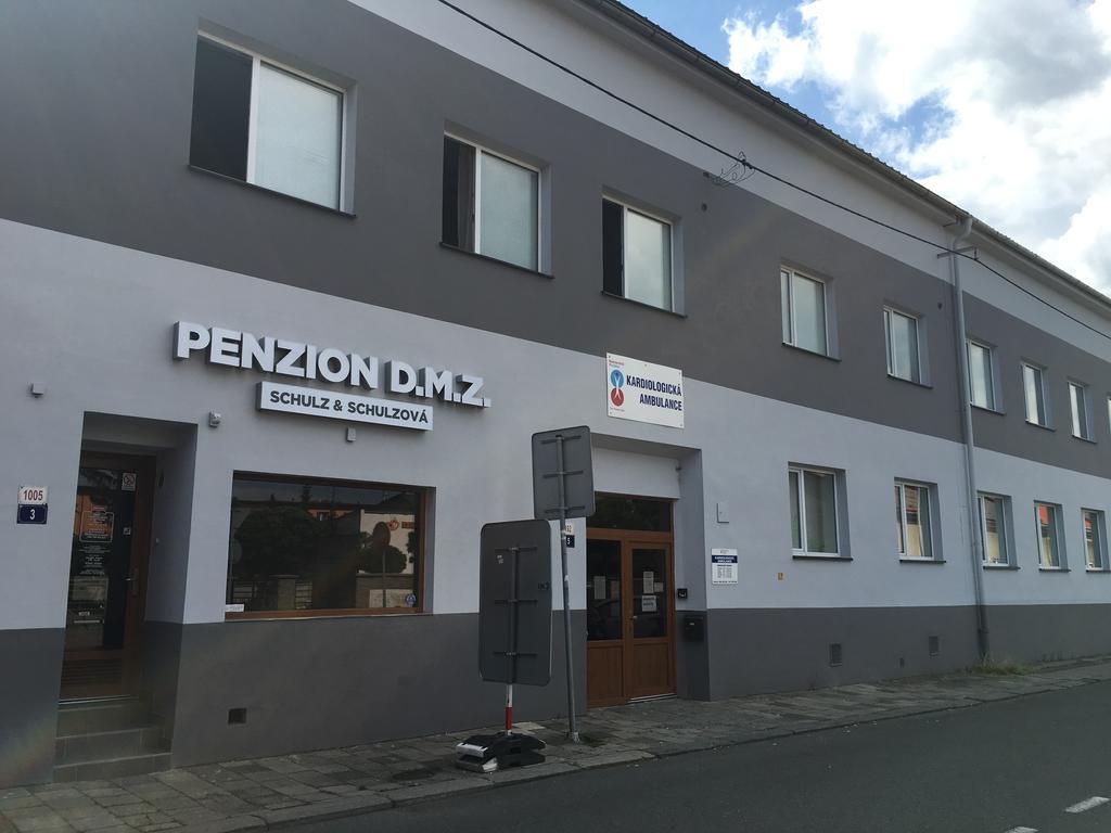 Penzion DMZ Ostrava Esterno foto